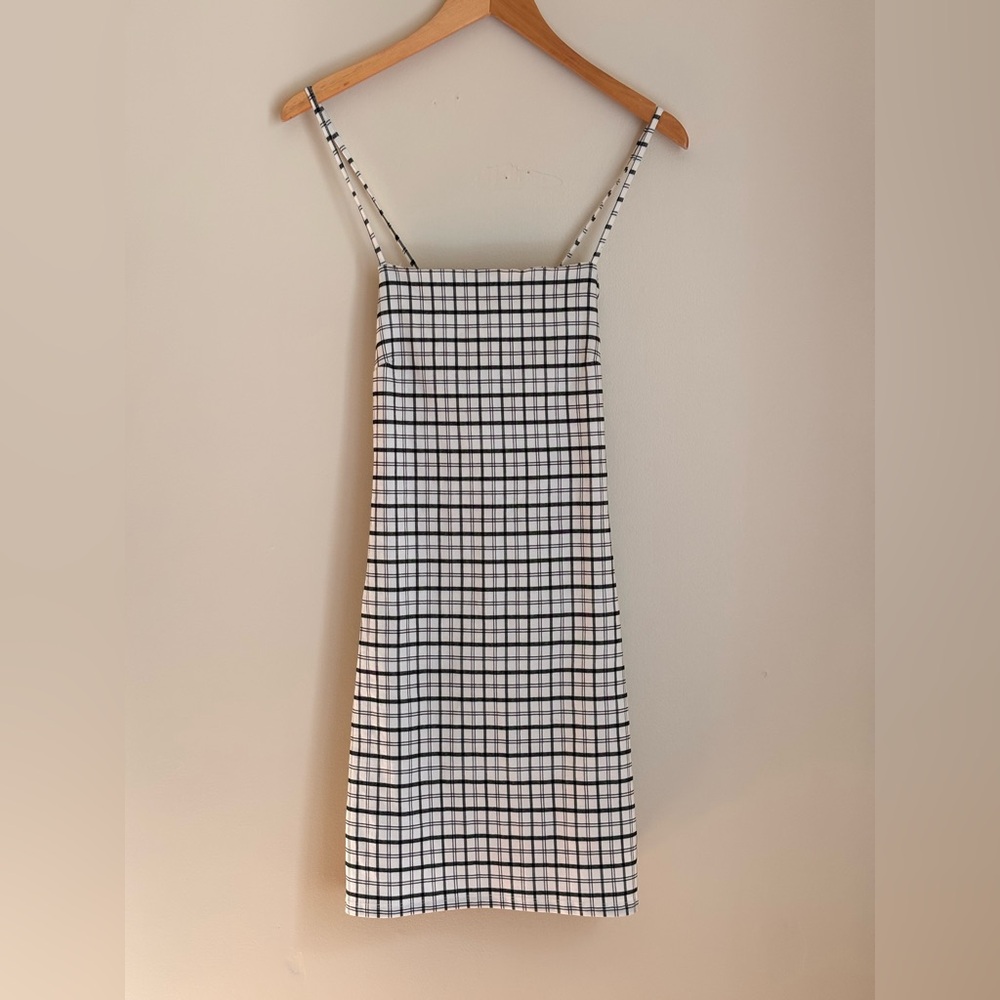 Stylish Black and White Checkered Dress